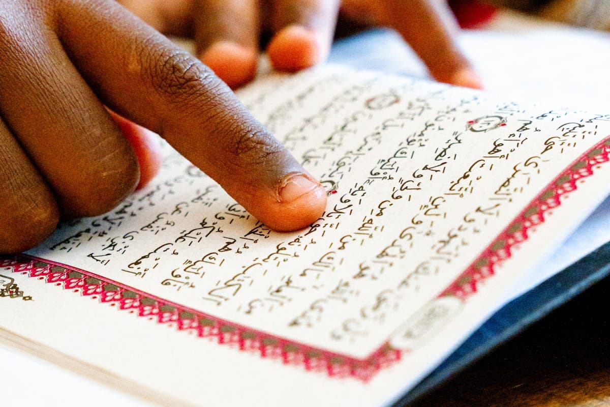 Child memorizing the Quran online, Hifz classes with certified female teacher